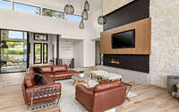019-burlington-axiom-luxury-homes