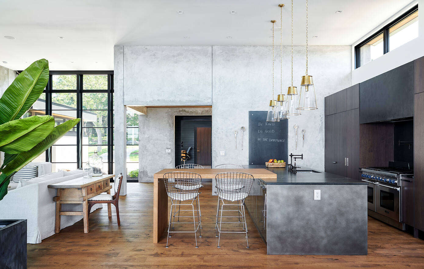 White Bear Lake Home by Building Concepts | HomeAdore