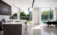 007-contemporary-home-tom-koroneos-architecture