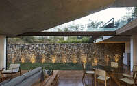 024-inclined-slab-house-tetro-arquitetura