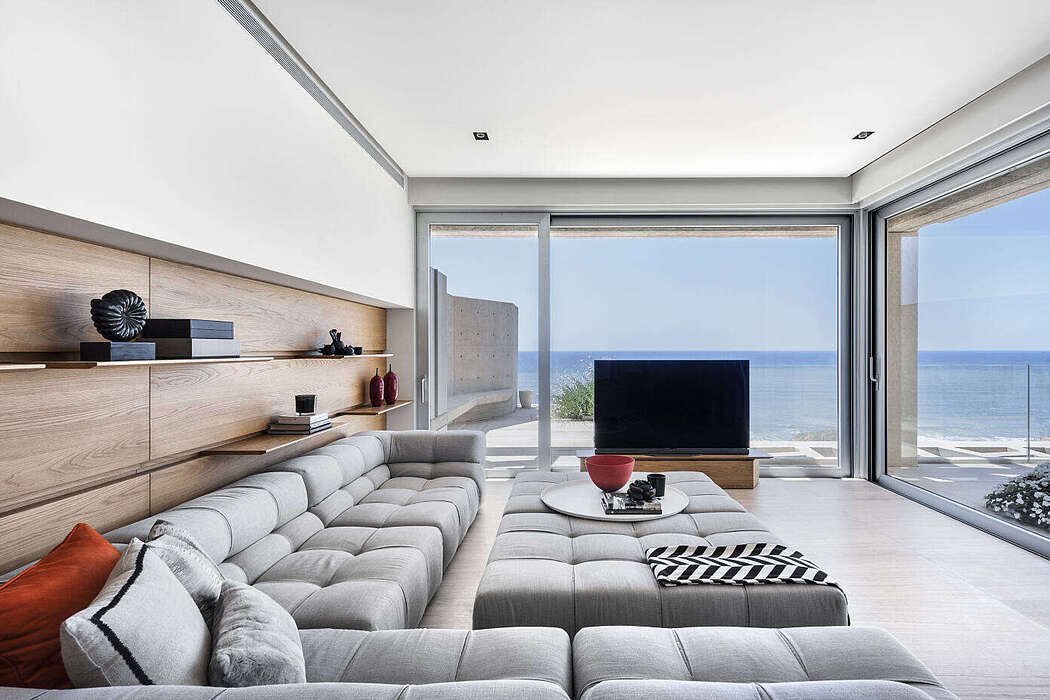 Sea View Apartment by Studio Hazak