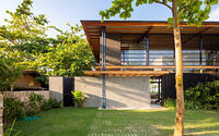 012-guaec-ii-house-amz-arquitetos