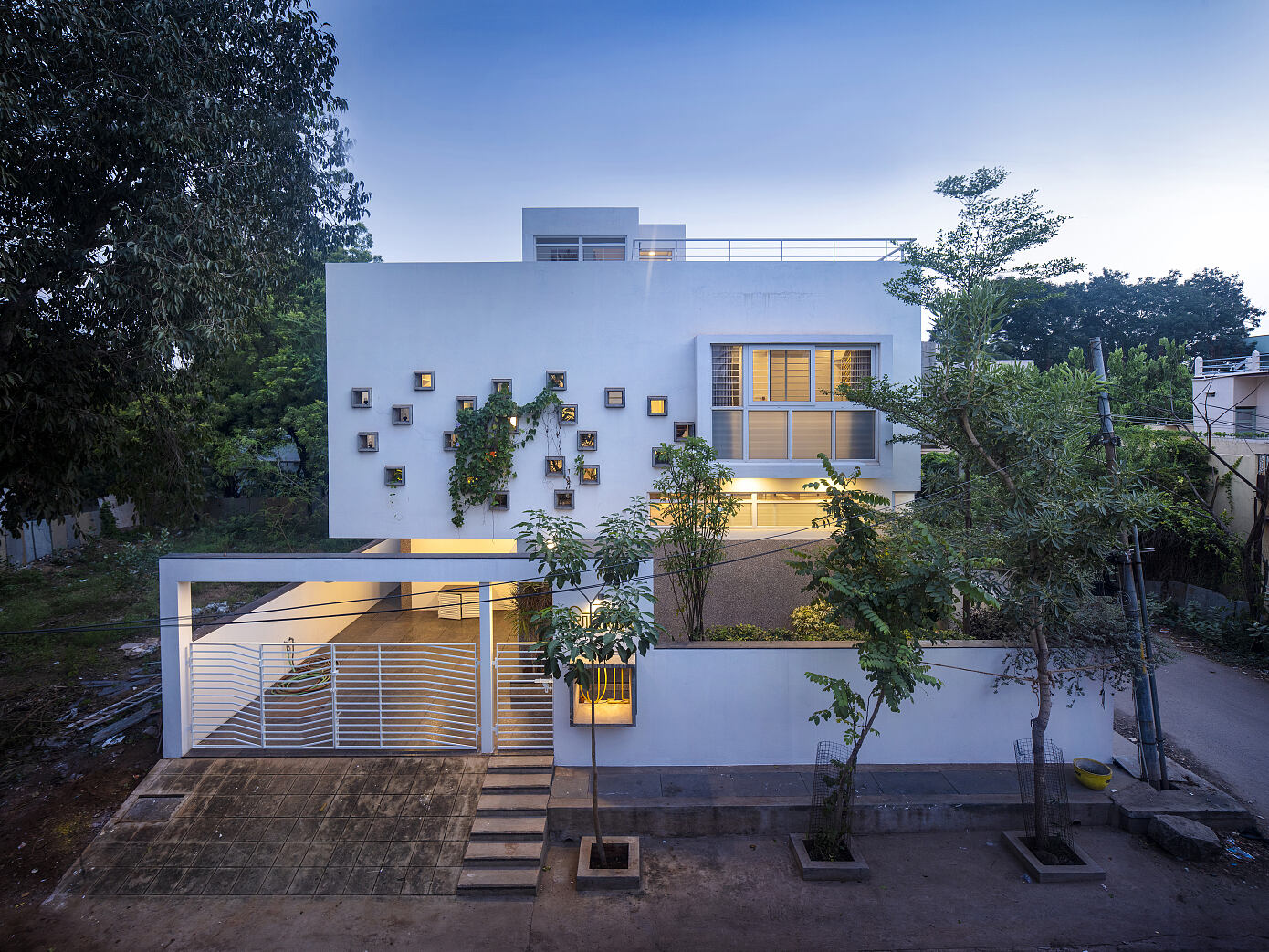 Bellary House by Gaurav Roy Choudhury Architects | HomeAdore