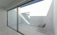 022-pati-blau-fran-silvestre-arquitectos