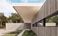 007-preston-hollow-residence-specht-architects