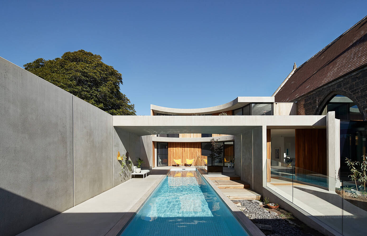 Courtyard House and Church by Kister Architects