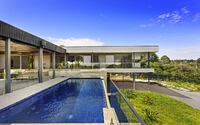 002-shire-house-by-graham-jones-design