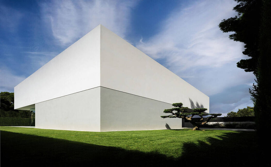 House of Silence by Fran Silvestre Arquitectos