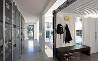 012-wyss-family-container-house-by-paul-michael-davis-architects