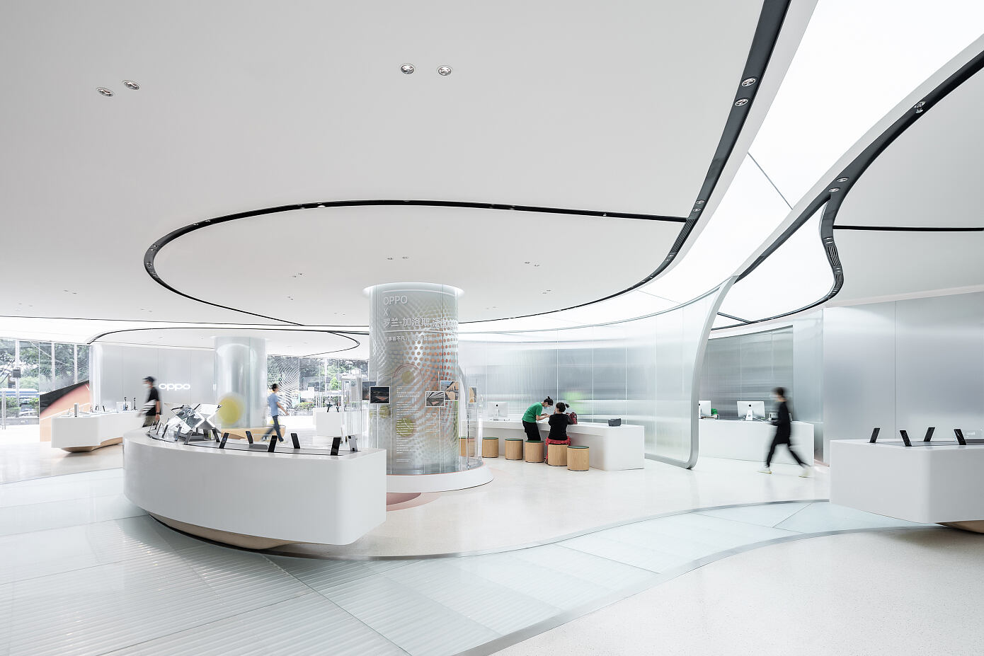 Oppo Store Guangzhou by Unstudio