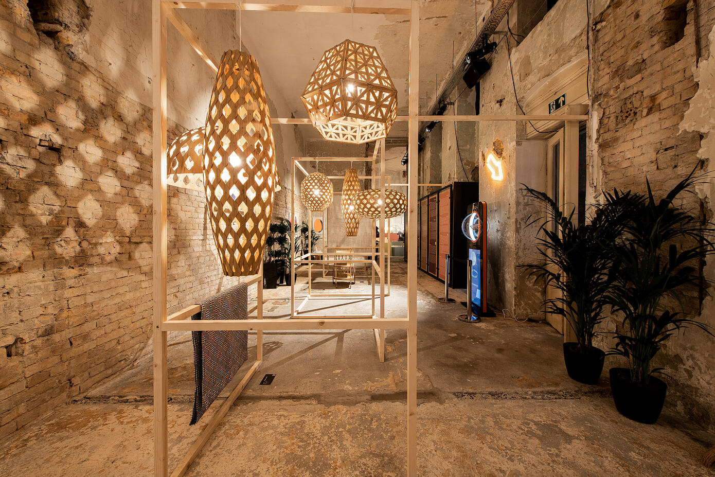 360 Design Budapest by Gasparbonta & Partners