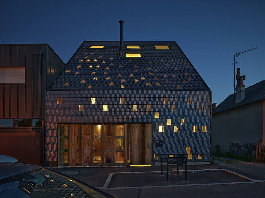 Diamond House by MNM Architectes