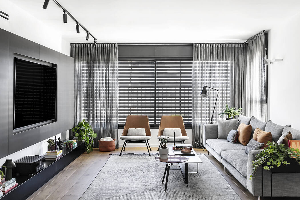 AA Apartment by Maya Sheinberger - 1