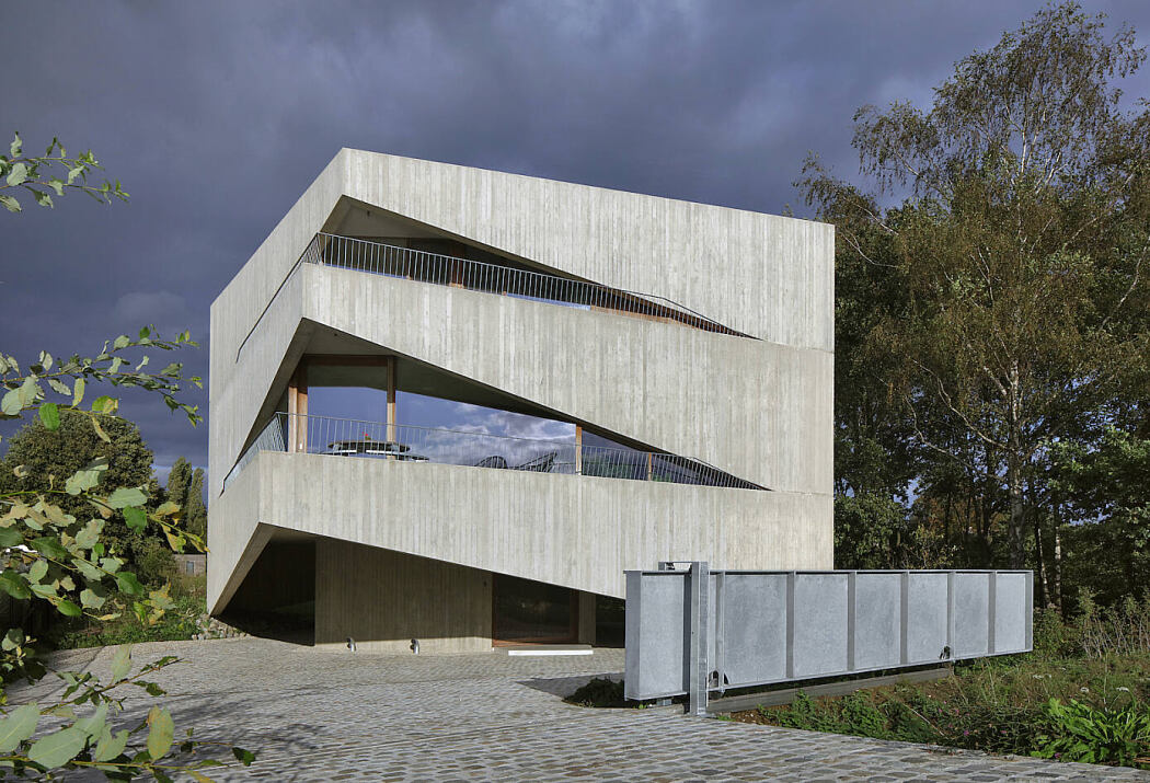 House N-DP by Graux & Baeyens Architecten - 1