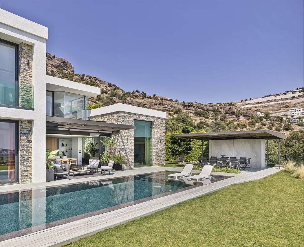 Villa Draman by Emre Acar | HomeAdore