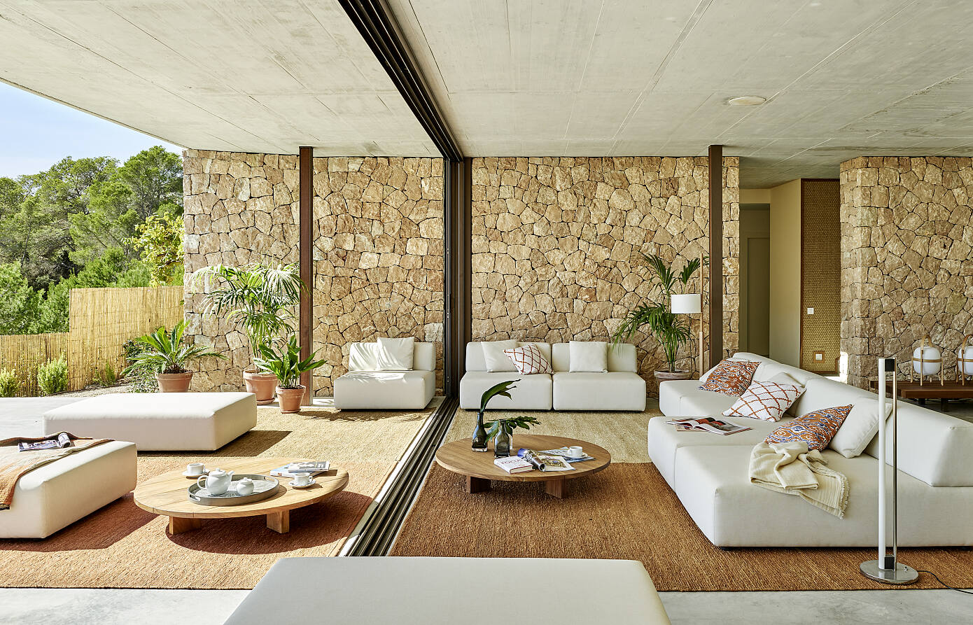 Casa Alegre by Jorge Vidal