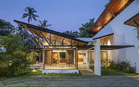 011-hovering-house-arun-thomas-architects