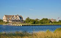 quogue-shingle-style-by-smiros-smiros-026