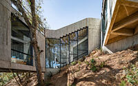 007-silkworm-sanctuary-lamz-arquitectura