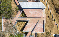 035-silkworm-sanctuary-lamz-arquitectura