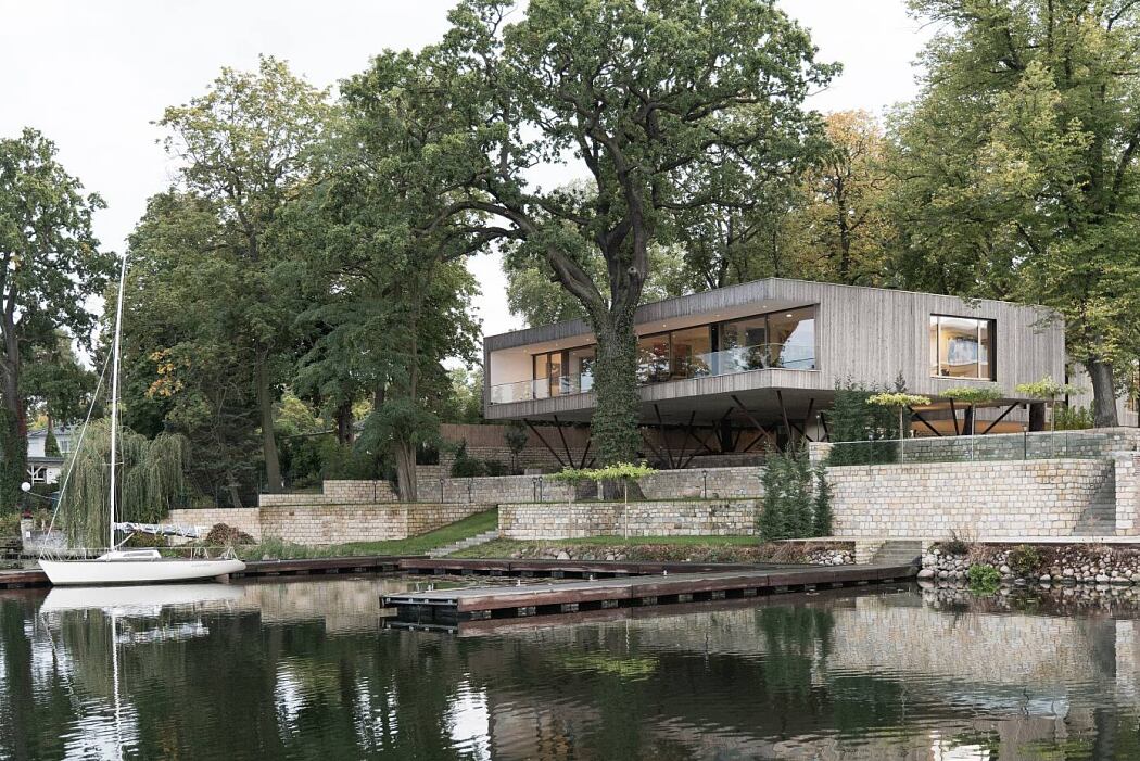 Lake House by Carlos Zwick Architekten - 1