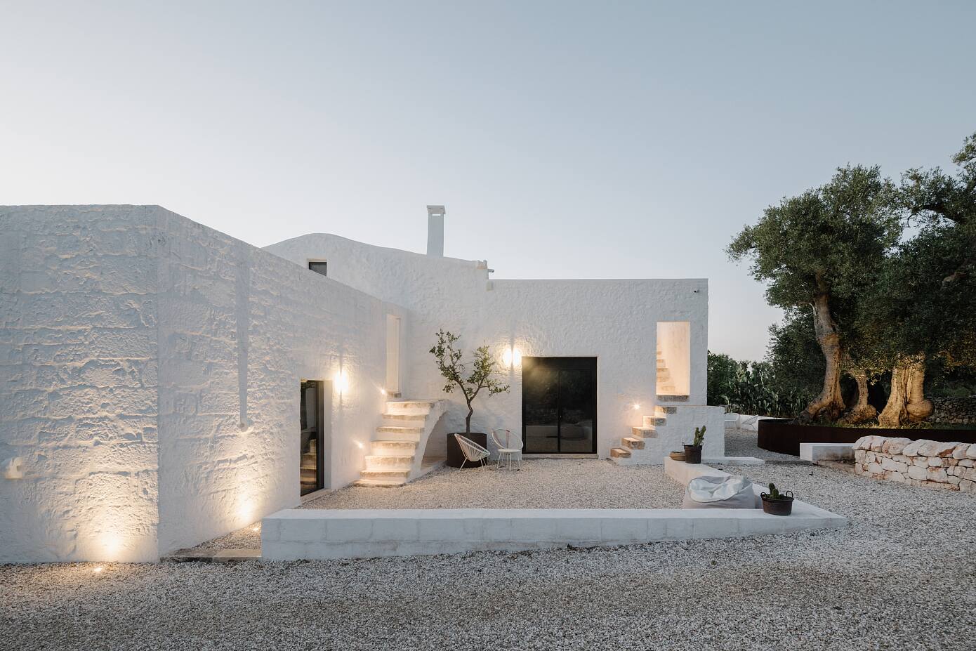 Dagilupi Farmhouse by Corsaro Architetti