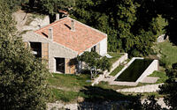 002-country-house-spain-baton-architects
