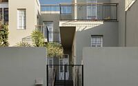 002-neve-tzedek-patio-house-mga