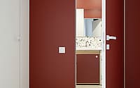 red-apartment-by-koot-bureau-002
