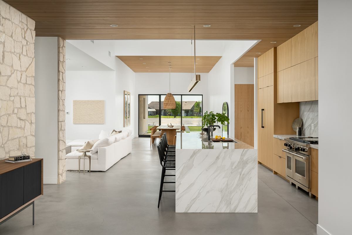 Zara Residence by Joel Contreras Design and Jason Comer
