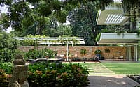 015-hovering-gardens-house-niraj-doshi-design-consultancy