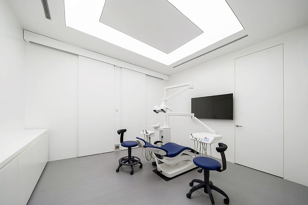 U-DENTAL Clinic by DA Integrating Limited