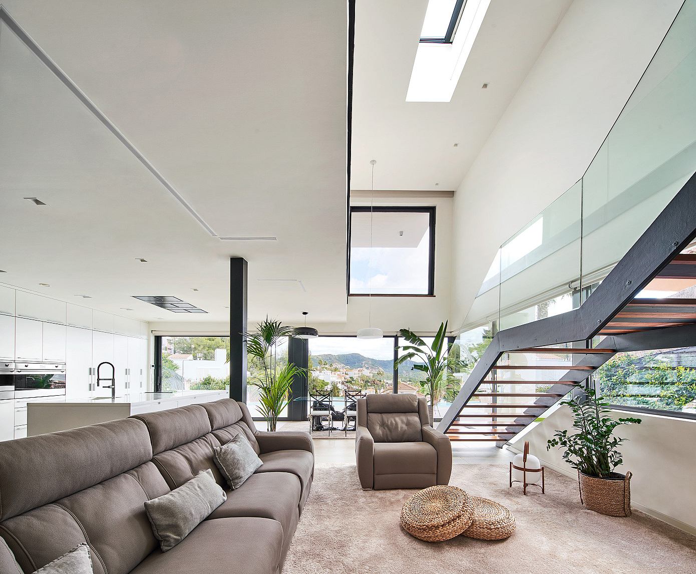 Casa PR by Guillem Carrera Arquitecte