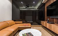 amura-apartment-by-paras-izquierdo-architecture-013