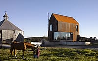 002-shobac-cottages-mackaylyons-sweetapple-architects