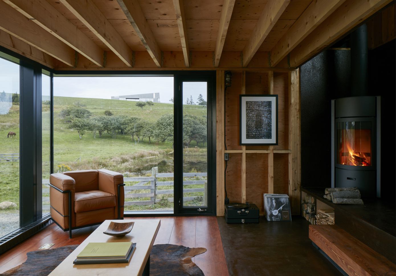 Shobac Cottages by Mackay-Lyons Sweetapple Architects | HomeAdore