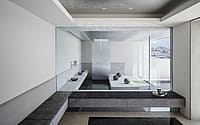 004-hilltop-house-form-kouichi-kimura-architects