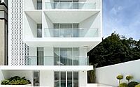 10-boutique-hotel-by-lqs-architects-011