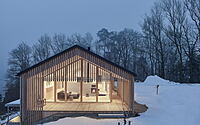 001-house-owl-forest-berktold-weber-architekten