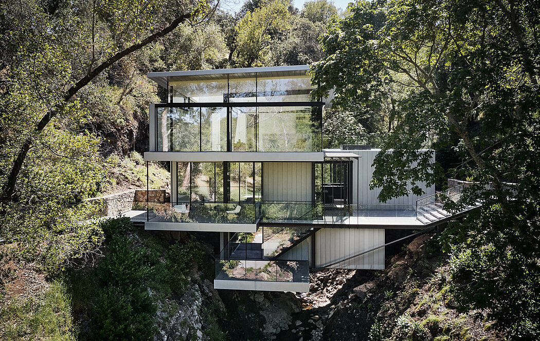 Suspension House by Fougeron Architecture - 1