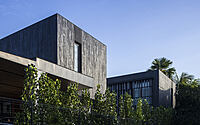 008-courtyard-variant-house-k2ld-architects
