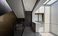 villa-near-dahao-lake-by-foshan-topway-design-002