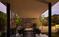 villa-near-dahao-lake-by-foshan-topway-design-004