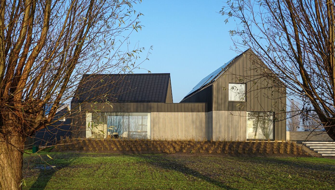 Tranquil Barn-Style Residence in Brandwijk