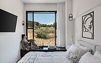 013-interior-surrounded-nature-yehudit-schneider