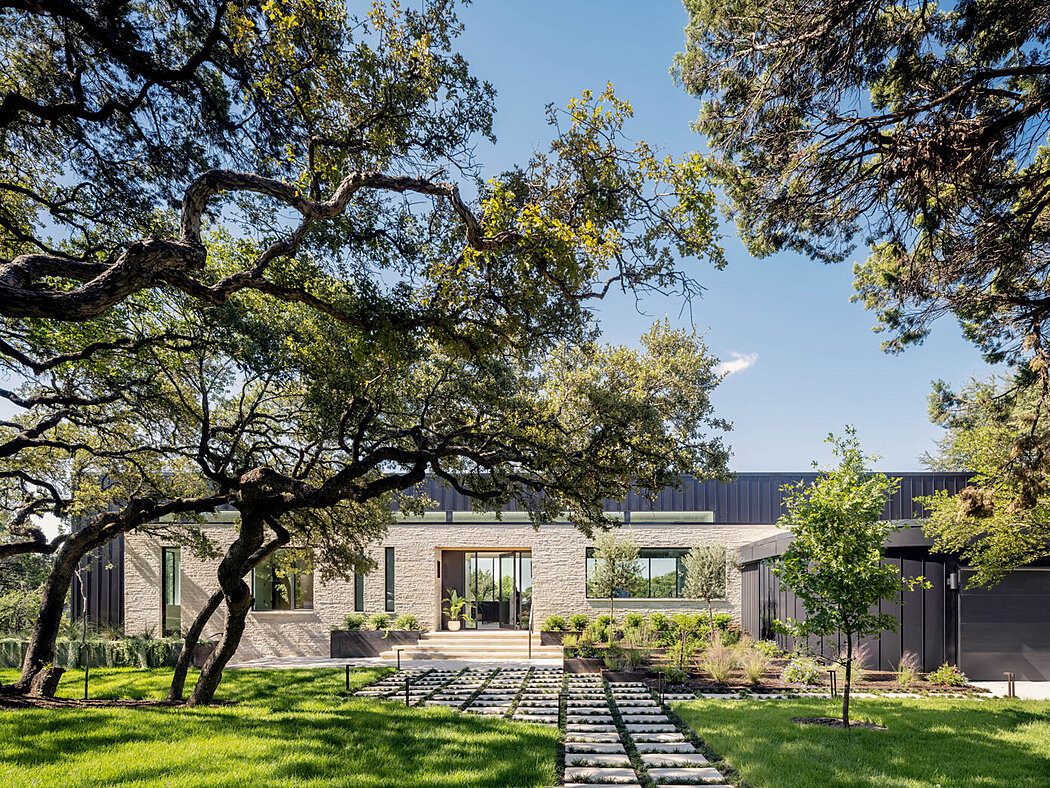 Live Oak Ridge Residence by KOA – Keyes Office of Architecture - 1