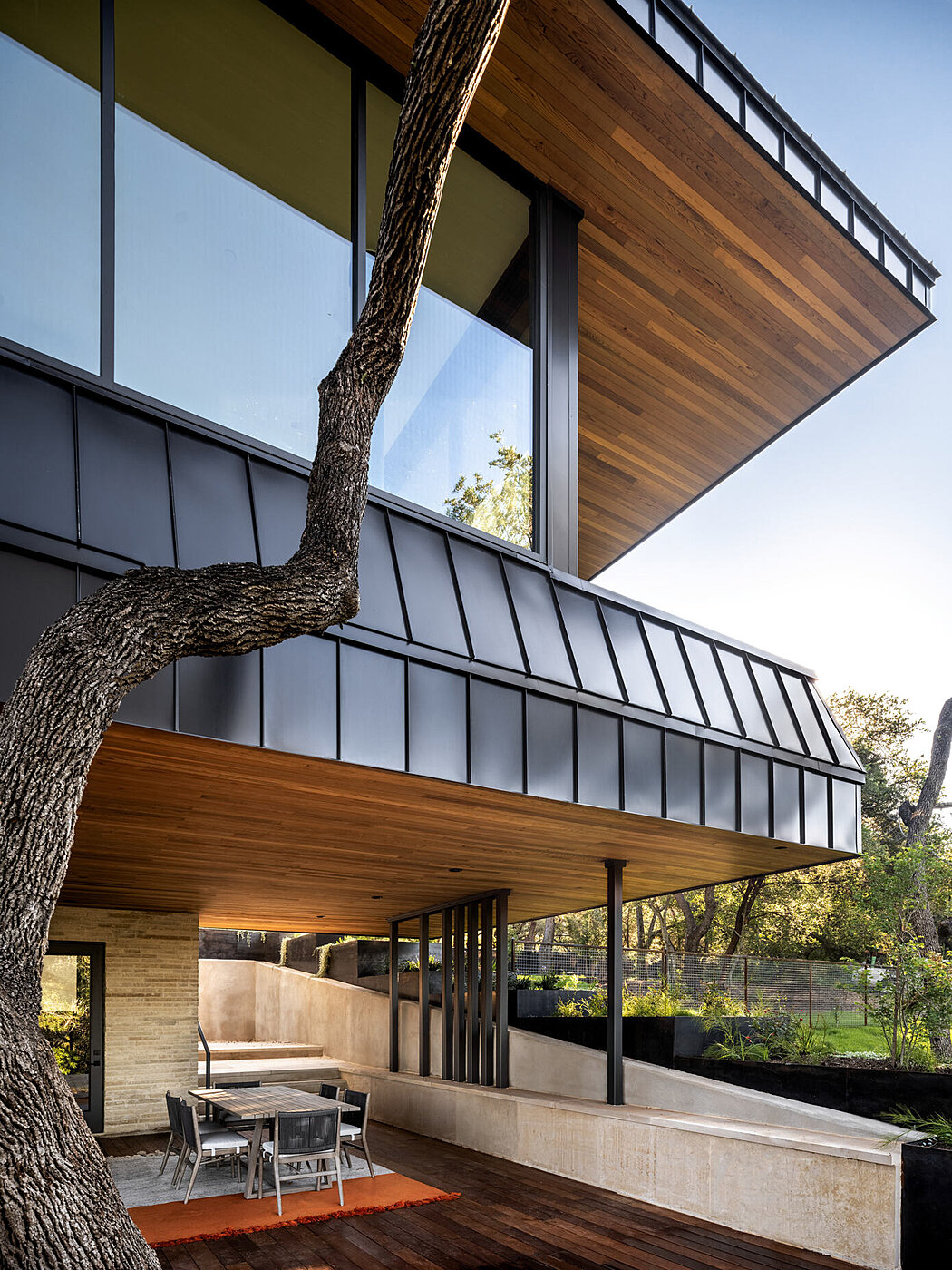 Live Oak Ridge Residence by KOA – Keyes Office of Architecture