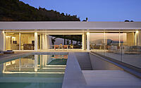 006-bay-villa-3h-architects