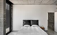 008-concrete-house-dan-hila-israelevitz