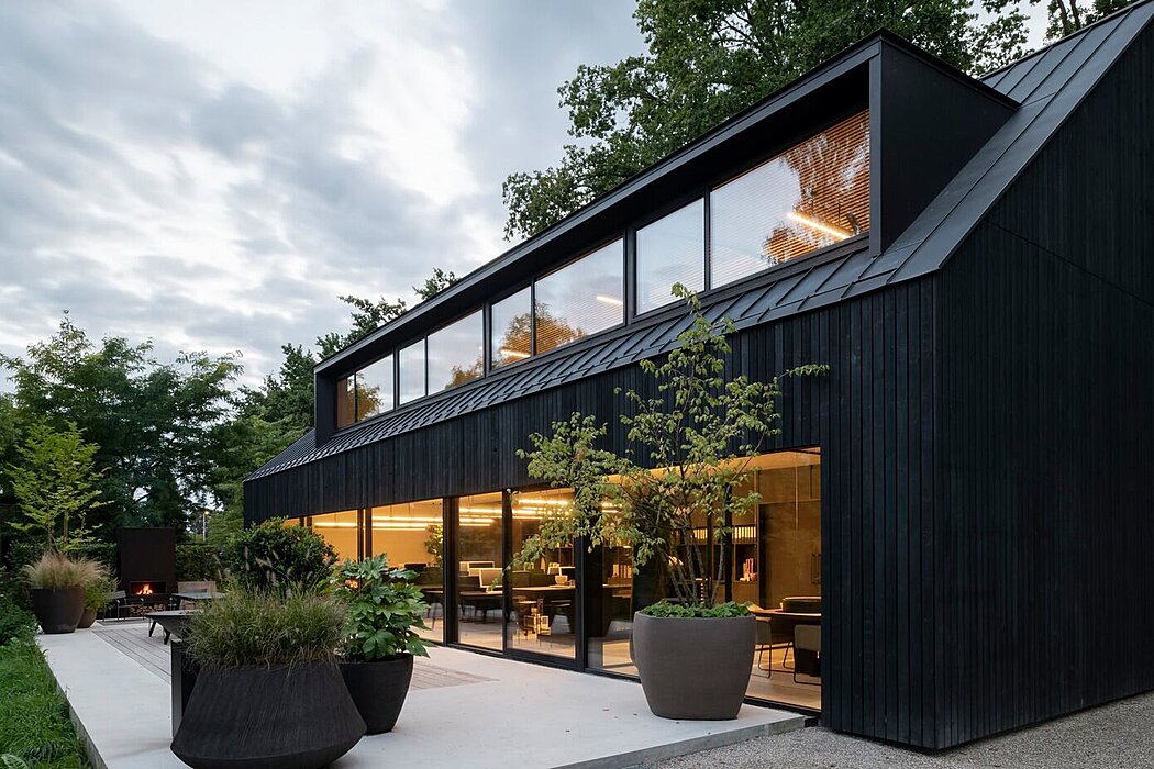 Black Barn: An Office Space with a Breathtaking View